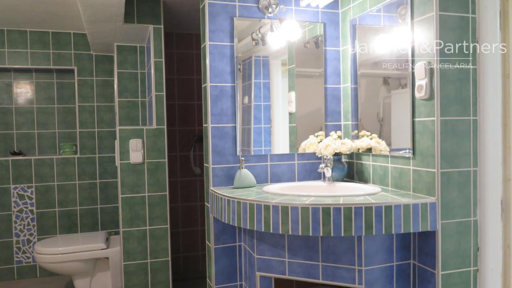 zrekonštruovaný praktický 4–IZBOVÝ RODINNÝ DOM v Lužiankach