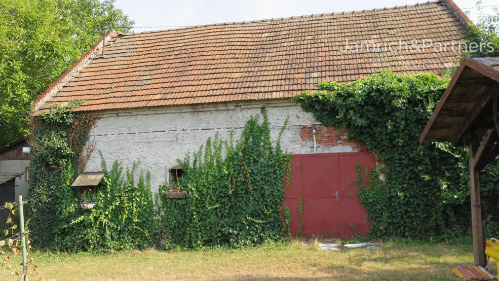 zrekonštruovaný praktický 4–IZBOVÝ RODINNÝ DOM v Lužiankach