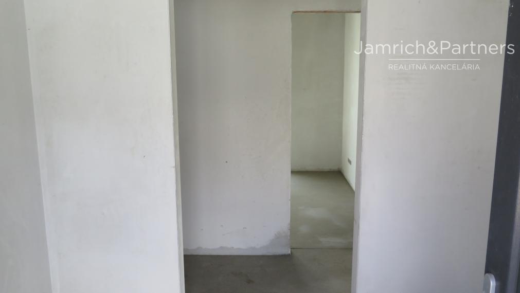 Predaj novostavby 5-i DOMU v Orechovej Potôni pri BA