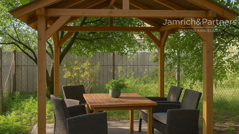 Predaj - veľký 4-i. BYT - Hlavná ul., Nová Ves nad Žitavou.