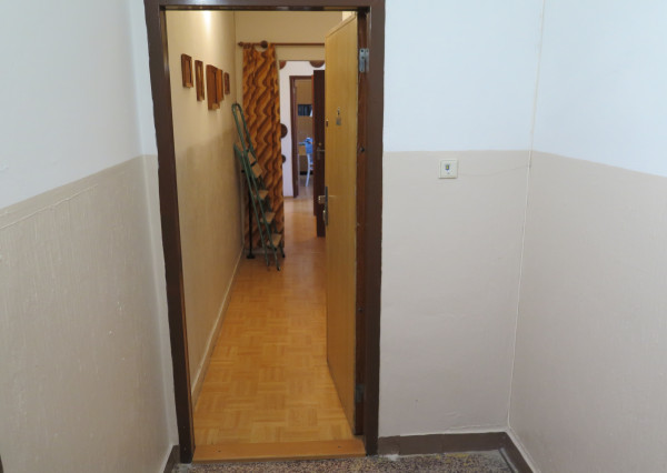 Predaj 3-izbový byt s dvoma lodžiami na Žarnovickej ul.č. 3 v Bratislave III – časť Rača