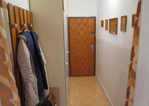 Predaj 3-izbový byt s dvoma lodžiami na Žarnovickej ul.č. 3 v Bratislave III – časť Rača