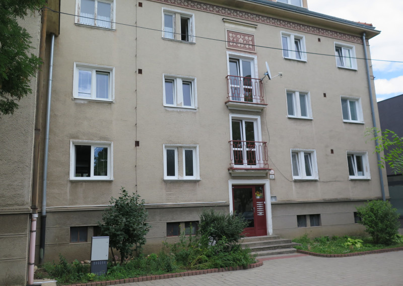 Predaj 2-izbového bytu v centre PEZINKA - blízko Bratislavy - fotografia 1